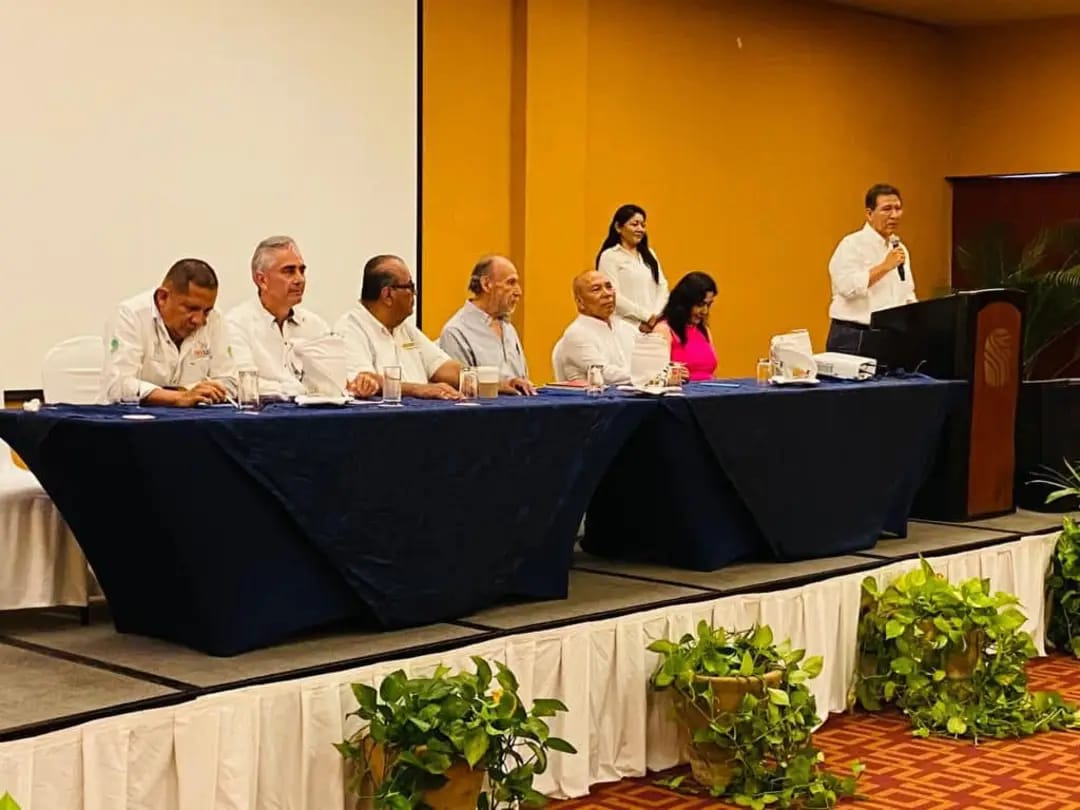 Imparte PROPAEG el taller “Gestión sustentable de los residuos sólidos en el sector hotelero de Zihuatanejo”