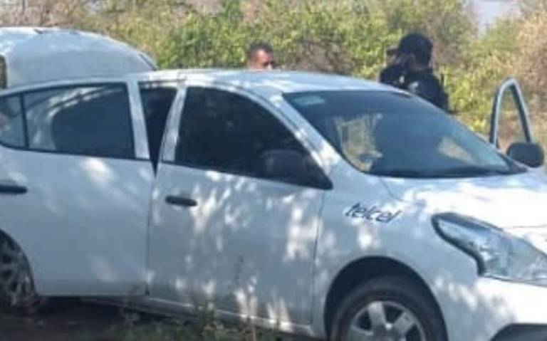 Localizan cadáver de hombre al interior de un auto, en Aguilila, Michoacán