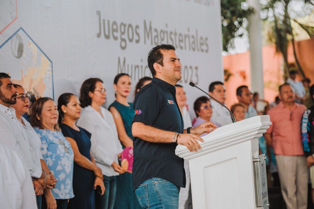 Alcalde Jorge Sánchez Allec pone en marcha los Juegos Magisteriales Municipales 2023