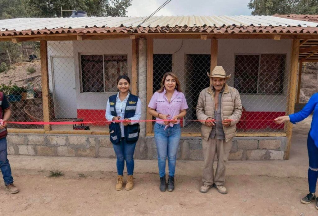Se invierten más 6 millones de pesos del programa “Mejoramiento de vivienda” en la Costa Grande y Tierra Caliente