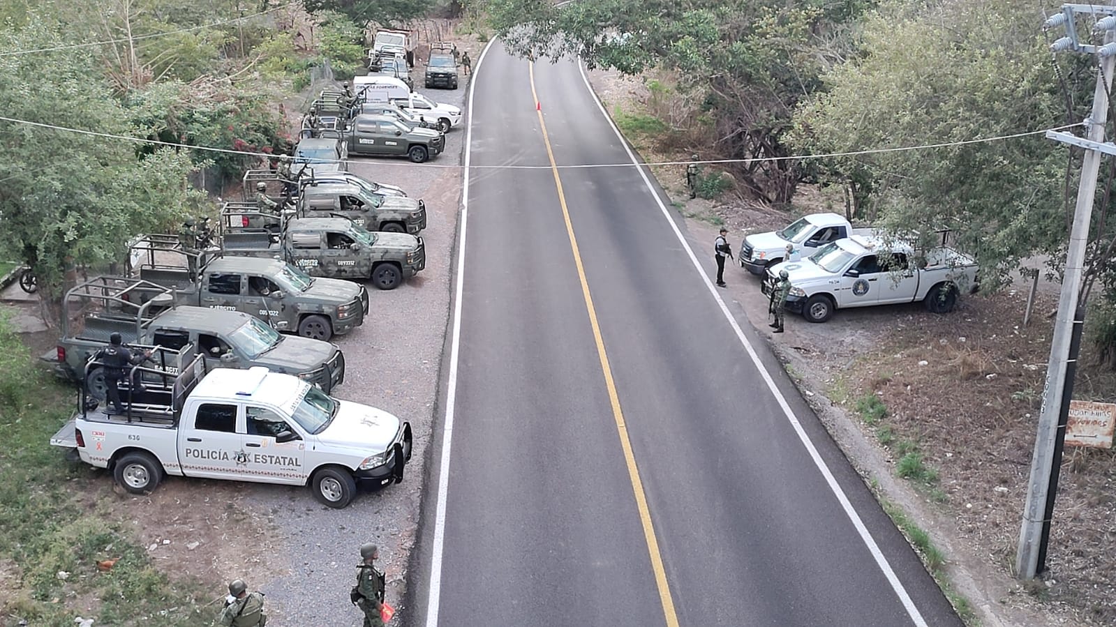 En un cerro frente a Acahuizotla, Chilpancingo… Enfrentamiento entre militares y armados deja un muerto, un herido y un detenido
