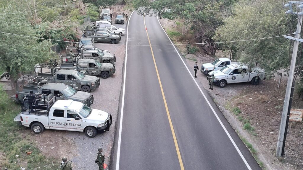 En un cerro frente a Acahuizotla, Chilpancingo… Enfrentamiento entre militares y armados deja un muerto, un herido y un detenido