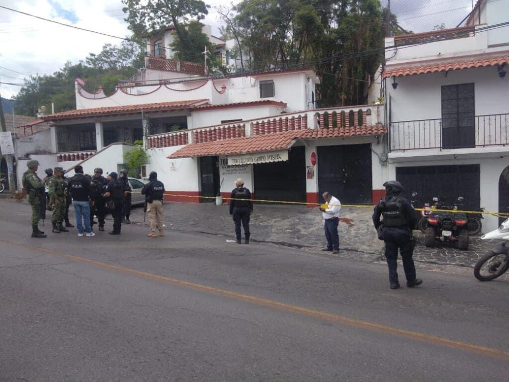 En Taxco… Ataque a balazos contra tortillería deja un muerto y cuatro heridos