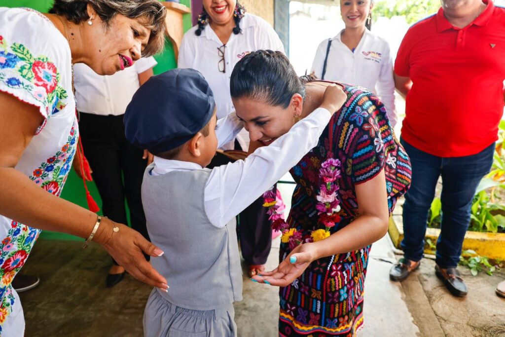 Se benefician 81 planteles educativos de la Costa Grande con el programa alimentario del DIF Guerrero