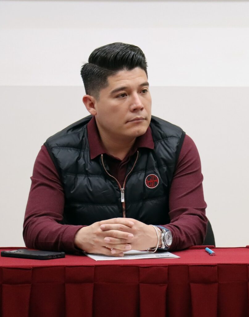 Dice dirigente estatal de Morena: Sería una “falta muy grave” que Norma Otilia se hubiera reunido con un líder criminal