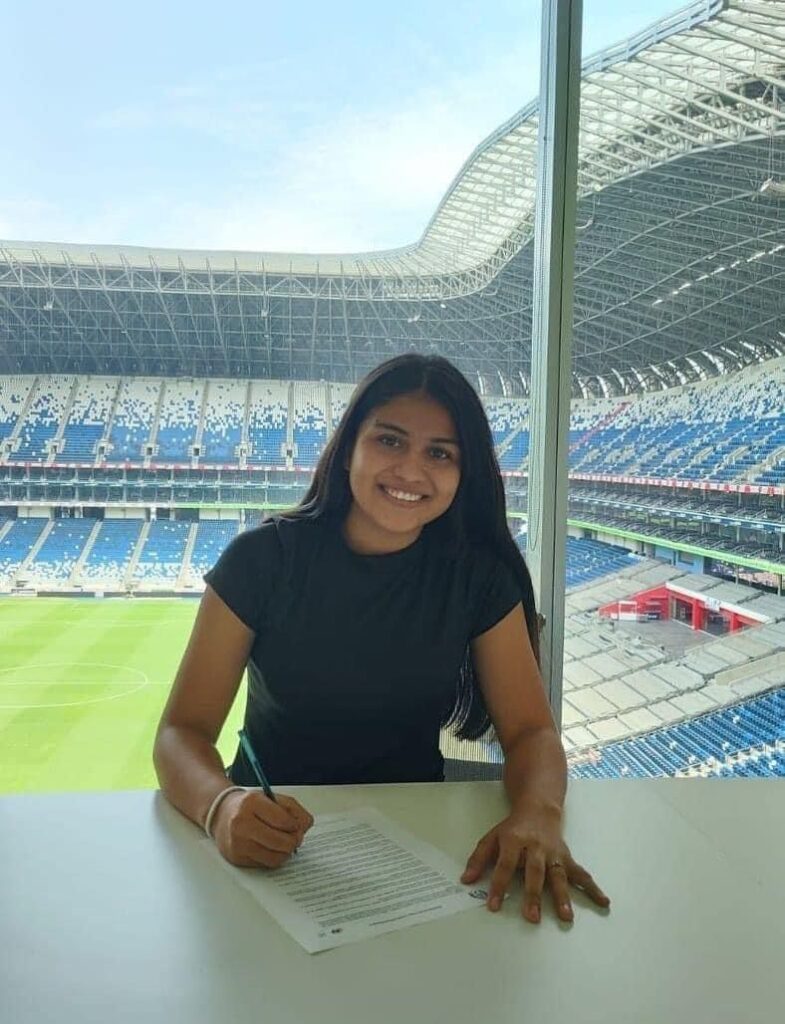 Futbolista originaria de El Ticuí firma con Monterrey