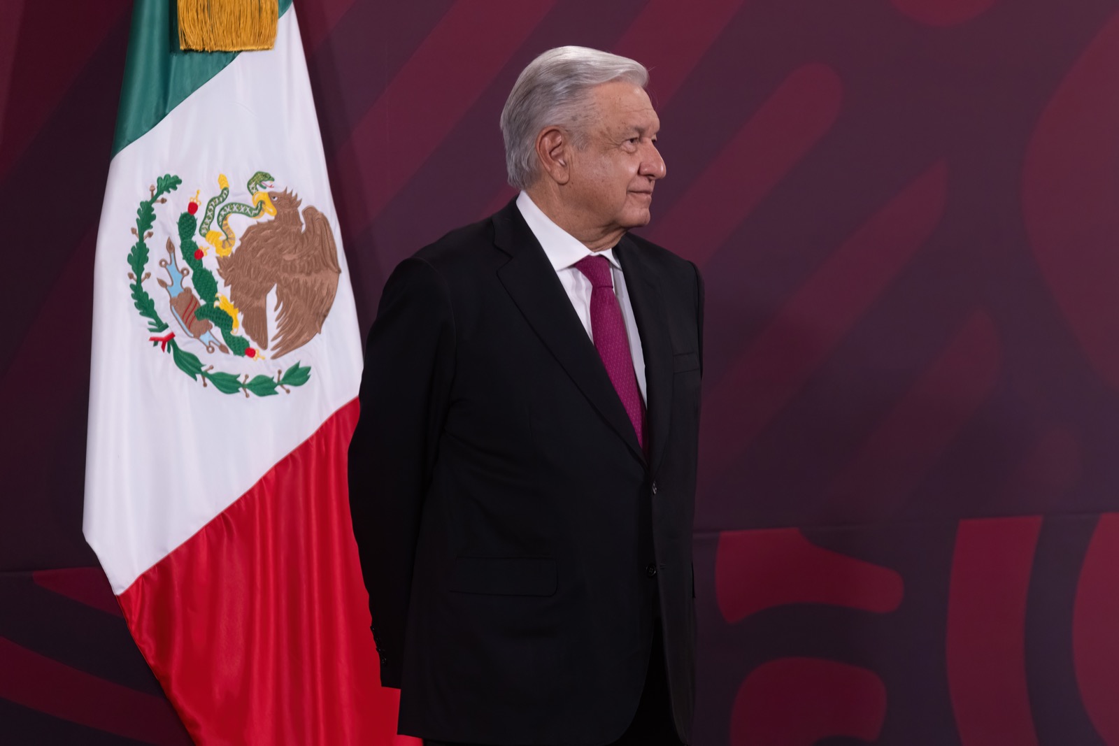 AMLO pide informe sobre investigaciones del asesinato de Jesús González, en Copala