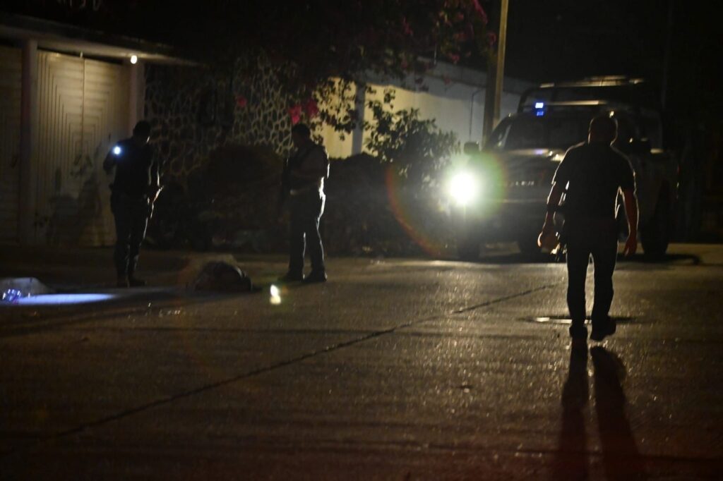 En Acapulco… Muere un jovencito al que dieron brutal golpiza y ataron a un poste
