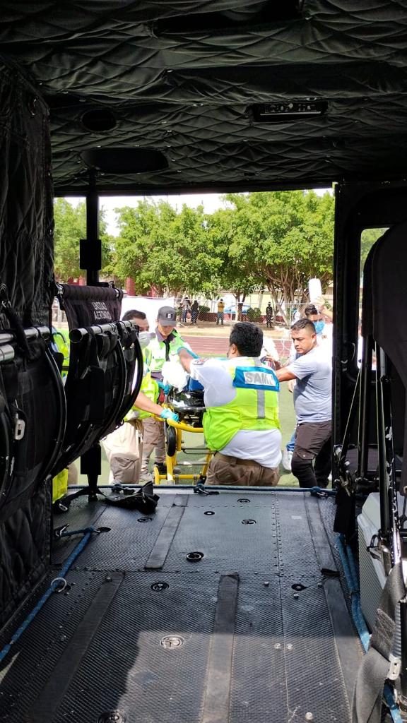 Niño con un balazo en la cabeza es trasladado en helicóptero de Tlapa a Chilpancingo