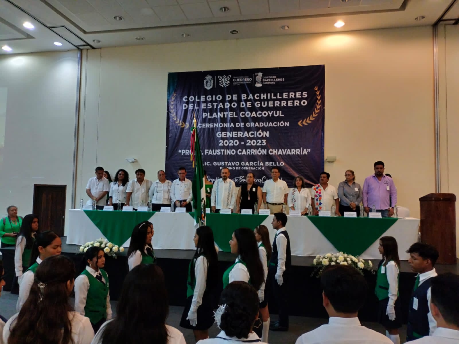 Clausuran fin de cursos en el Colegio de Bachilleres de El Coacoyul