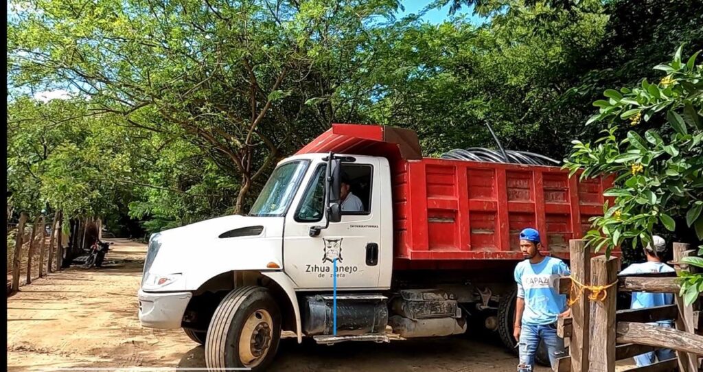 CAPAZ trabaja en la rehabilitación de sistema de agua potable de Huipililla