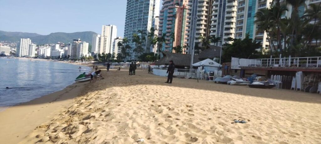 Descuartizaron a un hombre; su torso lo dejaron en una playa