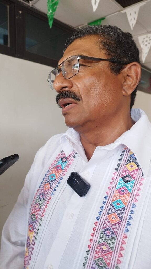Acción legal contra quienes ofrecen espacios en la UAGro: Romero Olea