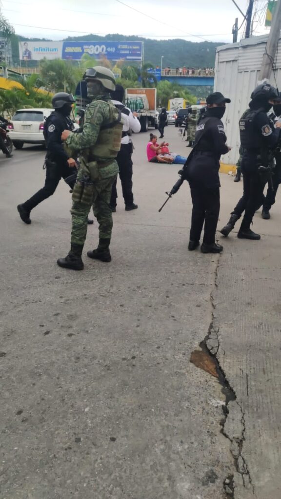 Asesinan a balazos a un hombre en el bulevar Vicente Guerrero, en Acapulco