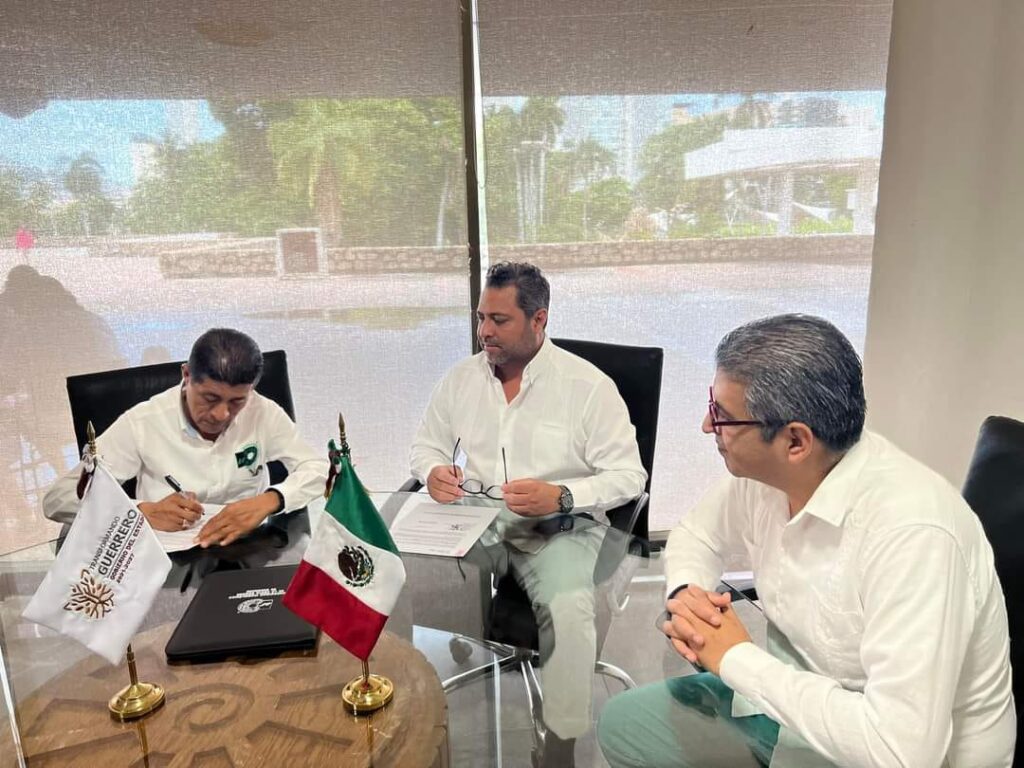 Firman convenio de colaboración titulares de la secretaría de turismo Guerrero y la Universidad Tecnológica de la Costa Grande