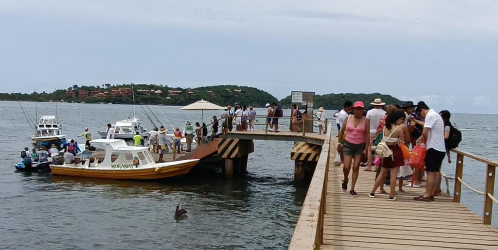 Arranca inicio de semana con buena ocupación en playas