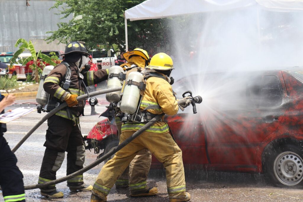 Gobierno del Estado inicia actividades para celebrar “El día de la y del bombero”