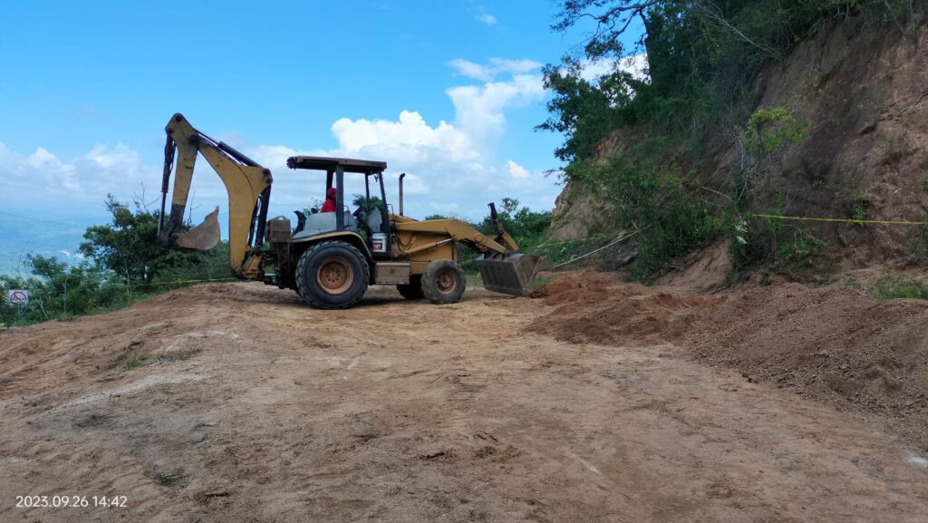 En Acapulco… Localizan otra fosa con 4 cuerpos de hombres en Cerro El Encinal