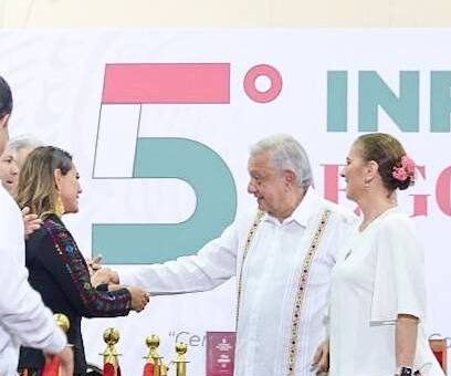Asiste Evelyn Salgado al 5° informe del presidente, Andrés Manuel López Obrador