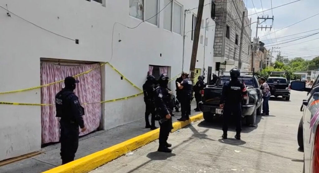 En Chilpancingo… Identifican al hombre ejecutado en un bar; le dieron 7 balazos de 9 milímetros