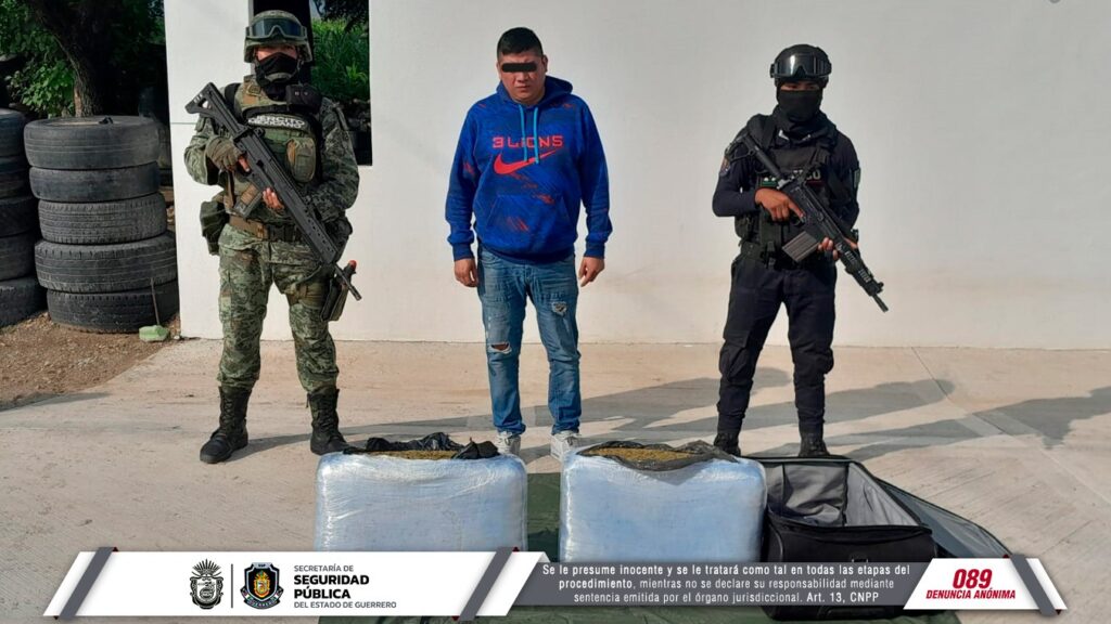 Detiene policía estatal y SEDENA a una persona en Eduardo Neri