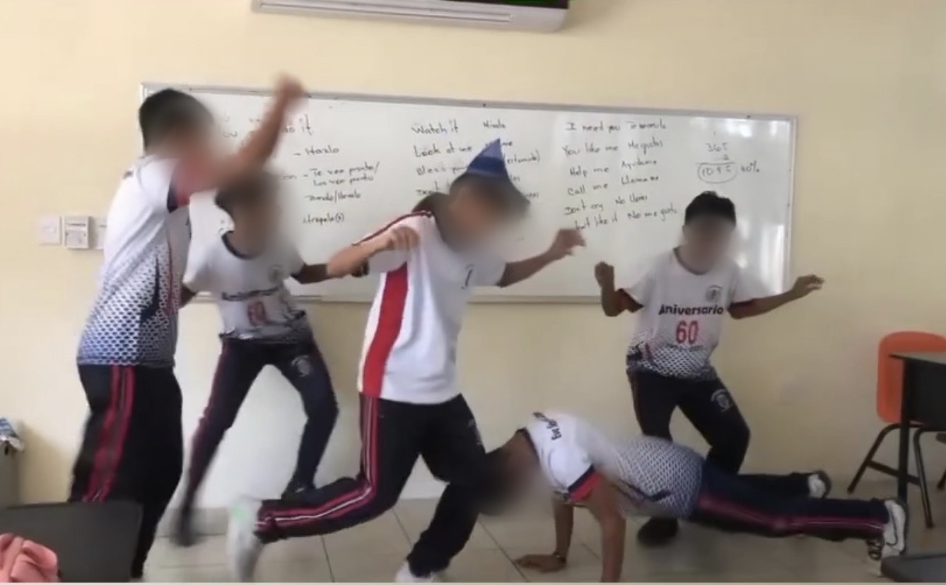 Suspenden a estudiantes de secundaria Eva Sámano por un Tiktok