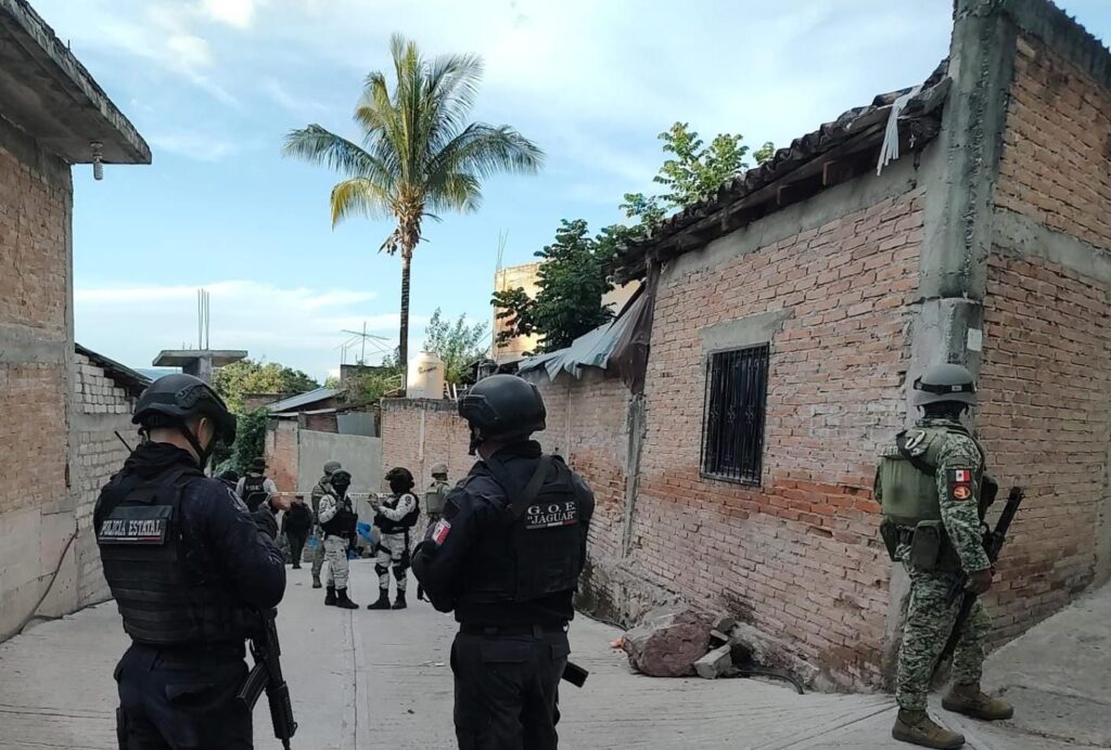 En Chichihualco…  Dejan en una camioneta a un hombre ejecutado y amarrado de pies y manos