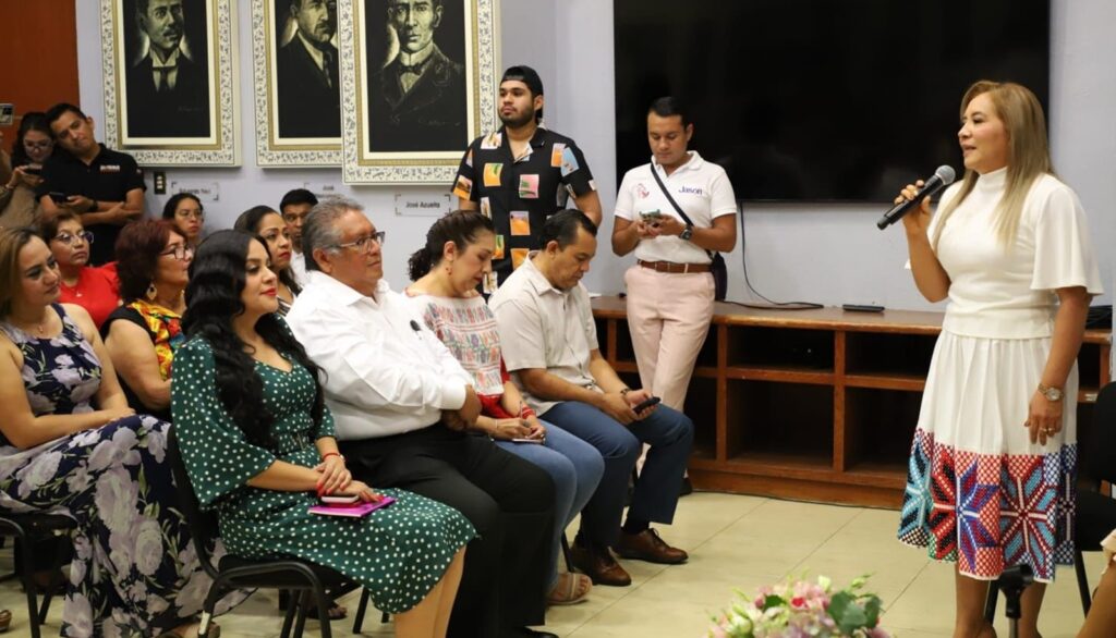 Presentan libro biográfico de Benita Galeana, galardonada postmortem con la presea “Sentimientos de la nación”