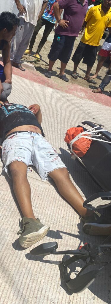 Ejecutan a balazos a un motociclistaen la avenida principal de Ometepec