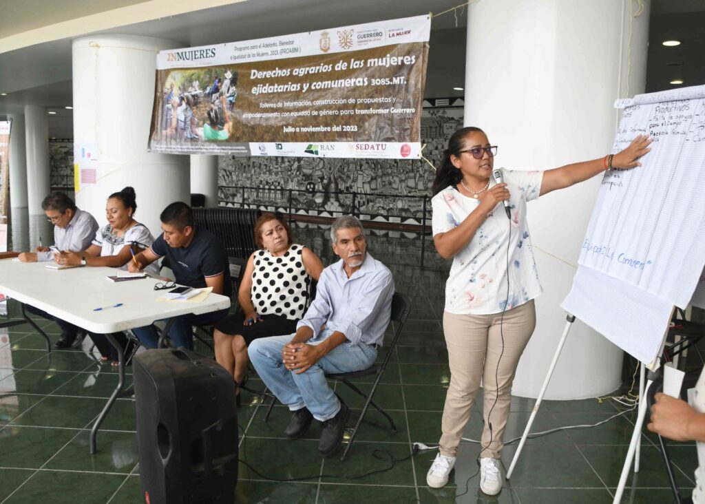 Realiza la Semujer  dos  talleres regionales de los derechos agrarios de mujeres en Chilpancingo  y Tecpan de Galeana
