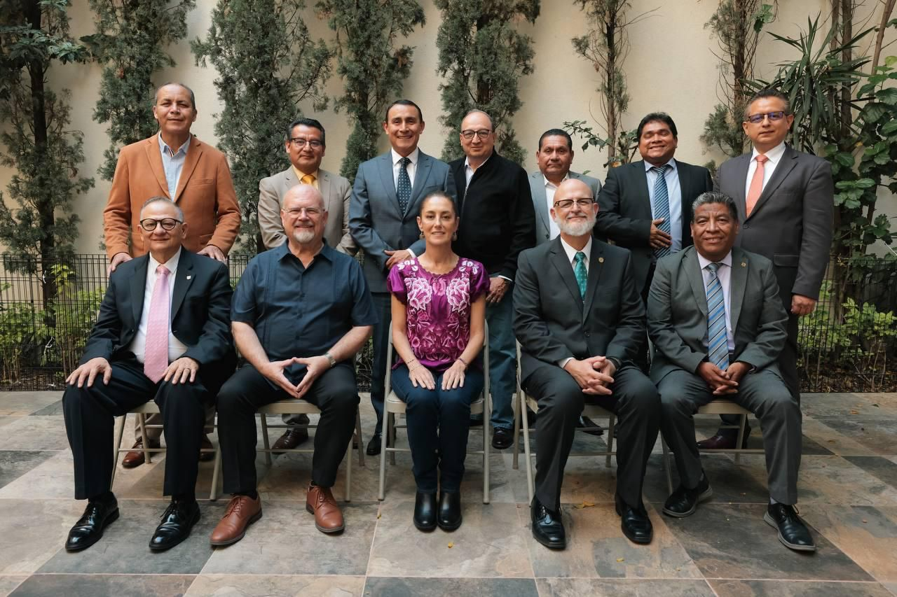 Se reúne Claudia Sheinbaum con representantes de más de 30 mil templos de la comunidad Evangélica del país