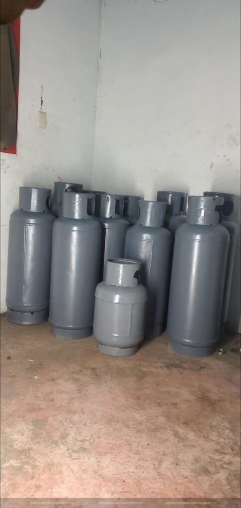 Luego del paso del huracán “Otis”, reducen el abasto de gas doméstico en Chilpancingo