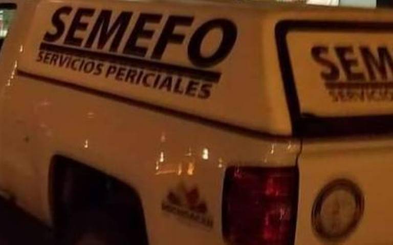 Agreden a dos hombres que iban en una camioneta en Apatzingán