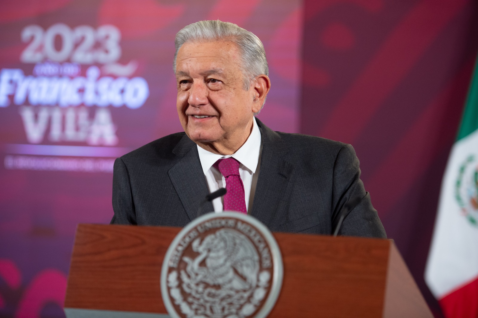 En la “mañanera”… “Veta” AMLO aspiraciones de morenista por la alcaldía de Tlapa