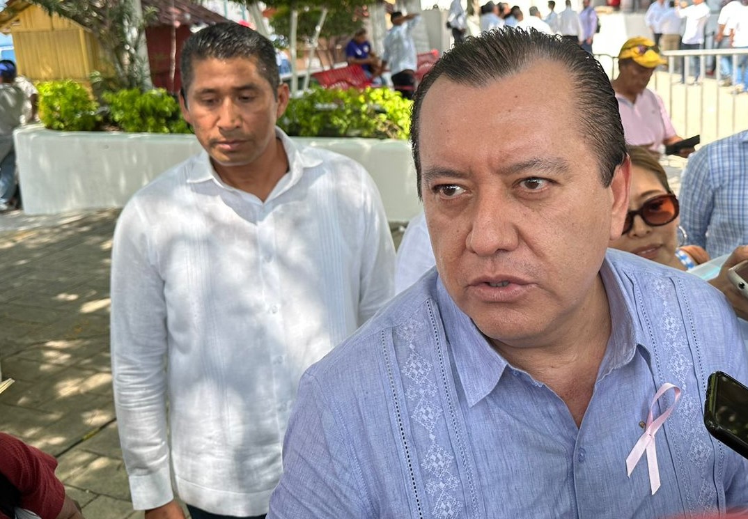 Javier Saldaña evade responder sobre la impugnación a su elección como rector