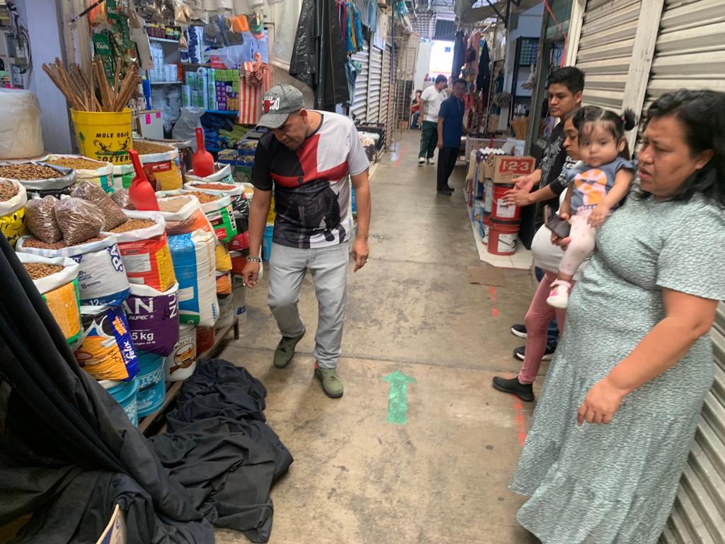Atracan locales del mercado de San Francisco de Chilpancingo