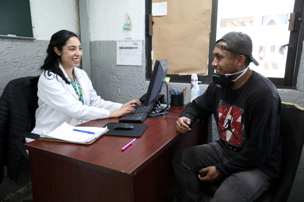 IMSS cuenta con mil 146 especialistas en Medicina del Trabajo