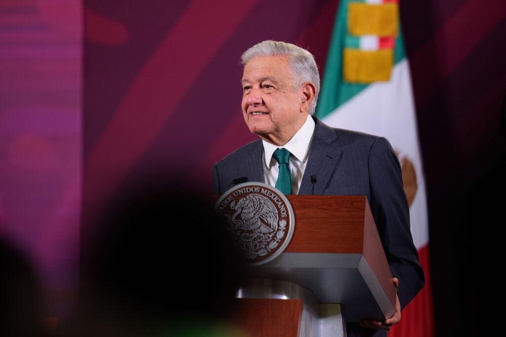 Para familias damnificadas por el huracán “Otis”… AMLO aseguró que se inició la distribución de 250 mil paquetes de enseres domésticos