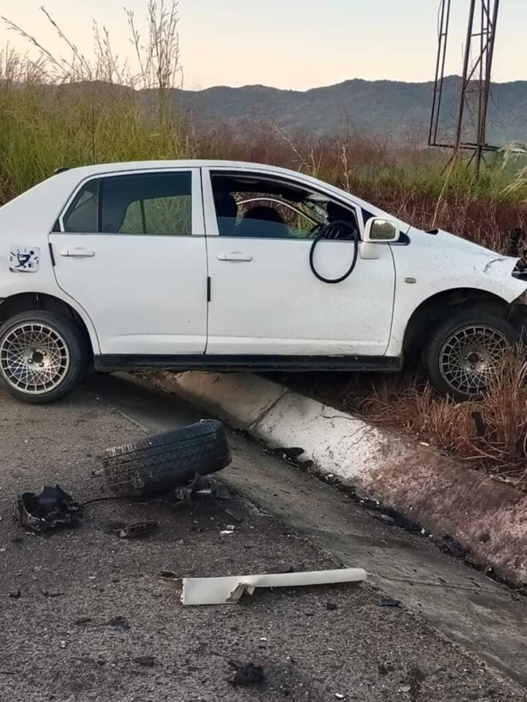 En la Acapulco-Zihuatanejo… Se impactan dos vehículos, en Tecpan; 2 muertos y 4 heridos