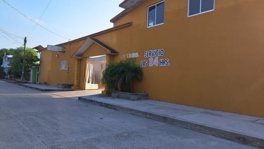 Encuentran una mujer sin vida en el hotel Zeus de Atoyac