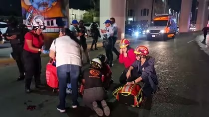 Hombre se suicida con su hijo en el metro de Monterrey