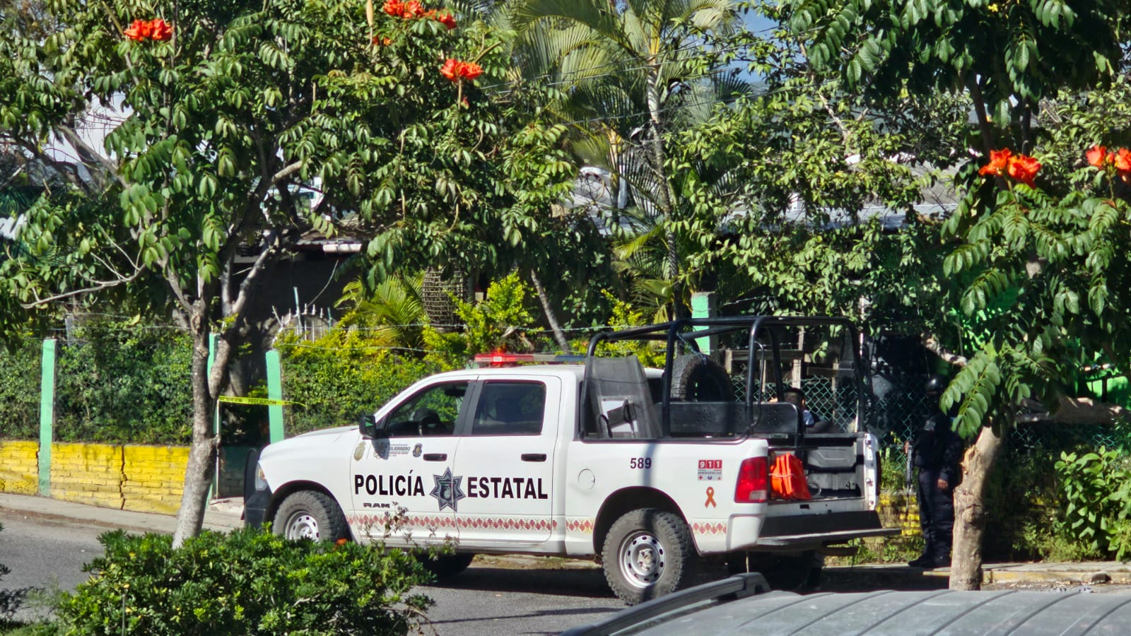 Ejecutan a balazos a 3 hombres en el bar Basari, en Chilpancingo