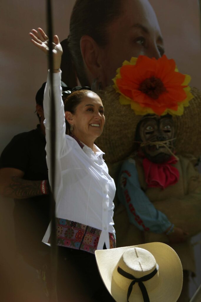 Precandidata de Morena… Ofrece Claudia Sheinbaum un programa de infraestructura carretera para Guerrero