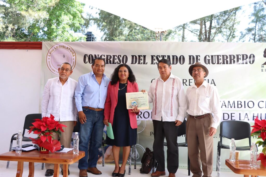 Realiza el Congreso conferencia magistral sobre cambio climático