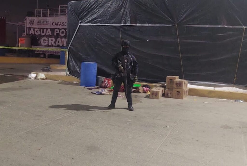 En Acapulco… Dejan a un hombre desmembrado afuera de Kentucky Fried Chicken