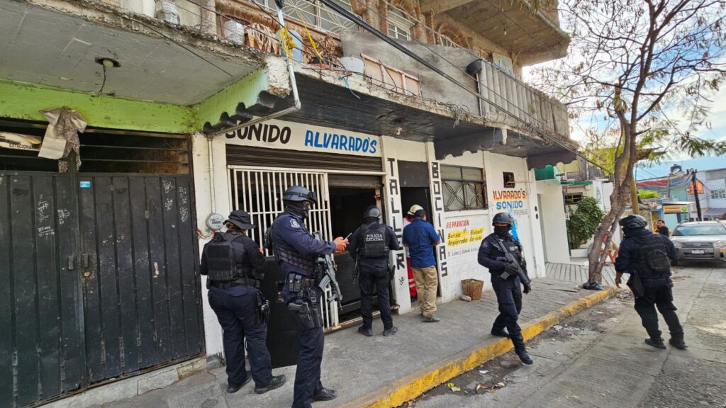 Ejecutan a balazos al dueño de un taller de reparación de bocinas, en Chilpancingo