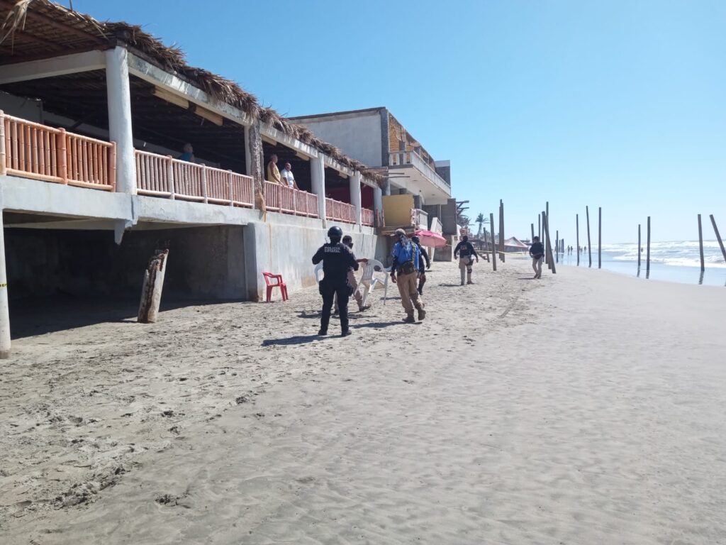 En Acapulco… Se ahoga un turista frente a la Playa Alfredo Bonfil