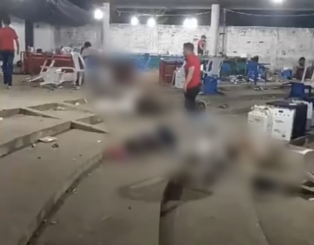 Disputa en palenque de Petatlán deja cinco muertos y al menos 20 heridos