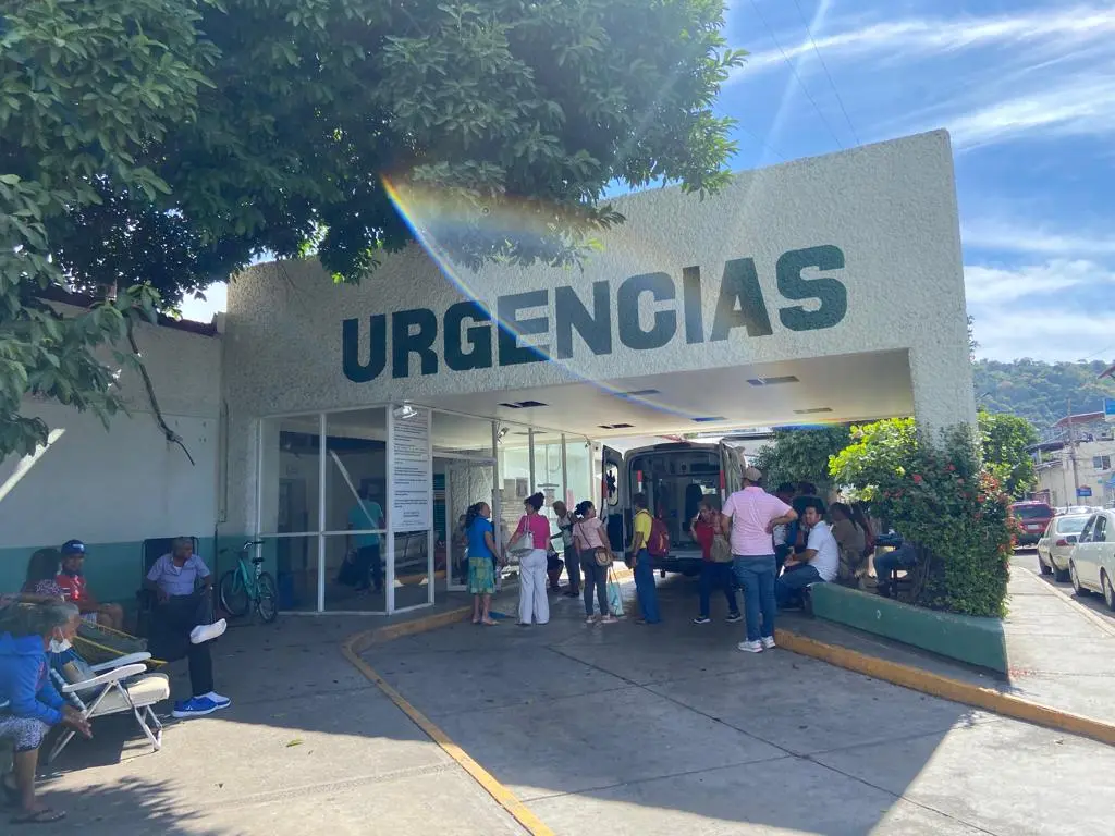 Se ha incrementado la atención médica por accidentes de moto en Zihuatanejo