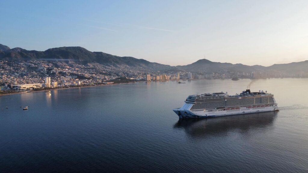 Cancelación de 10 Cruceros golpea temporada Turística en Acapulco